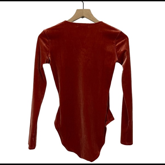 Madewell Velvet Faux Wrap Bodysuit - Burnished Rust - XS - Picture 6 of 11